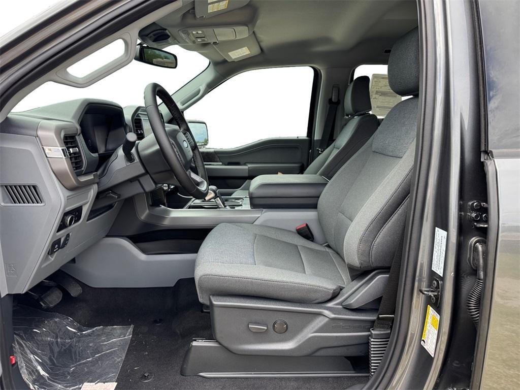 new 2025 Ford F-150 Lightning car, priced at $63,414