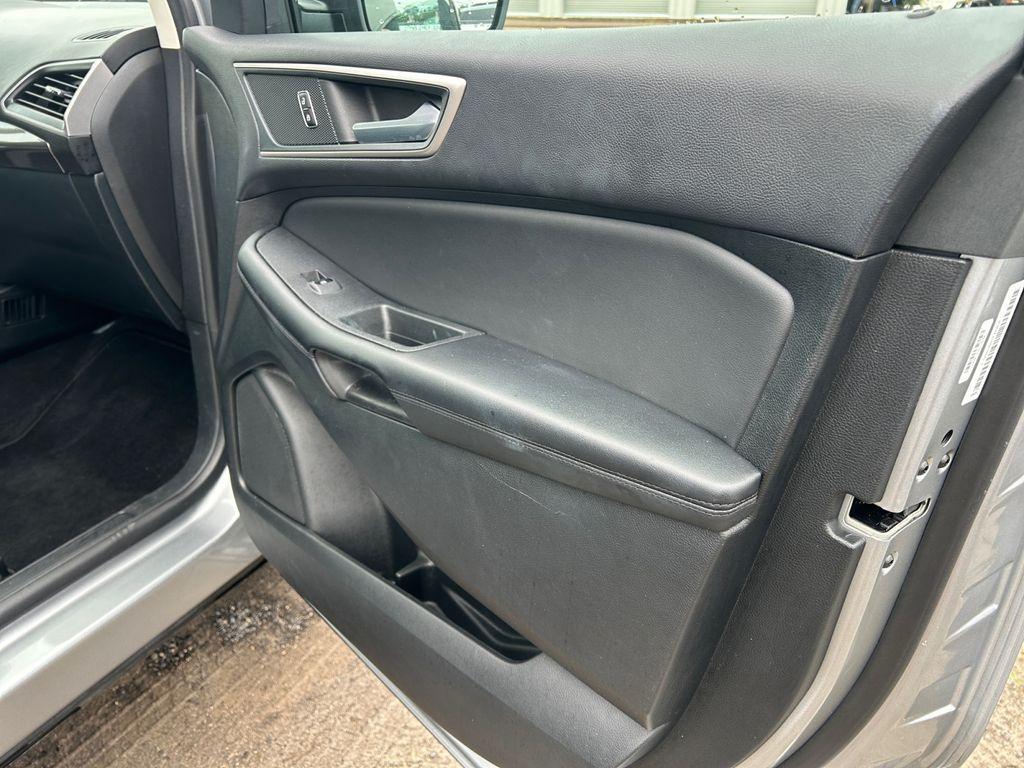 used 2024 Ford Edge car, priced at $24,787