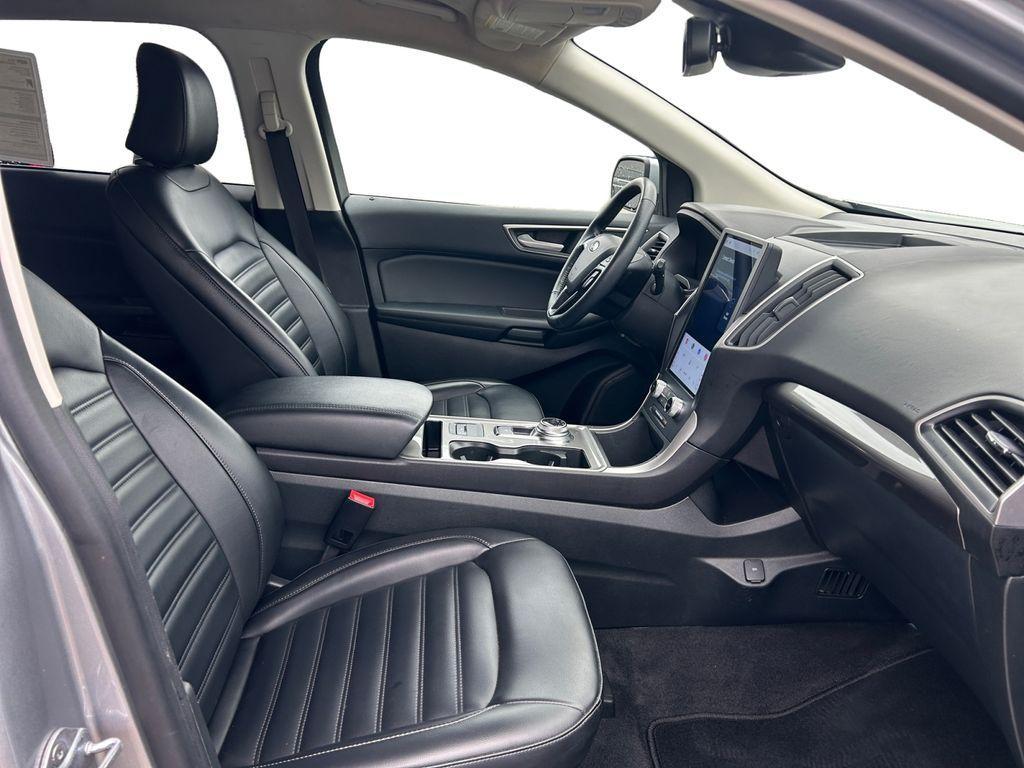 used 2024 Ford Edge car, priced at $24,787