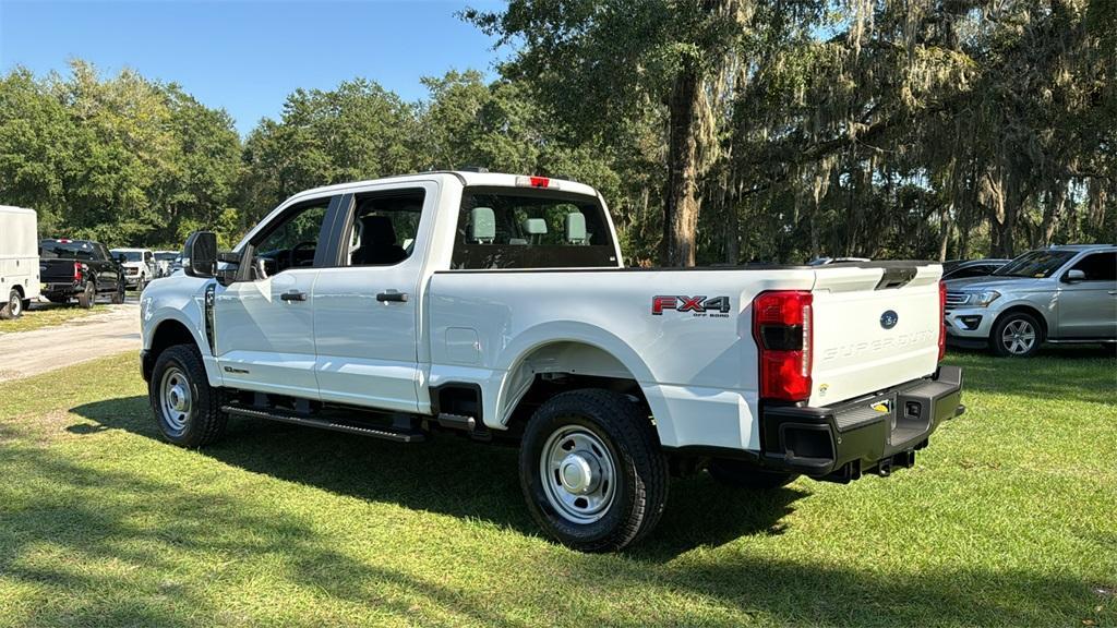 new 2024 Ford F-350 car, priced at $67,593