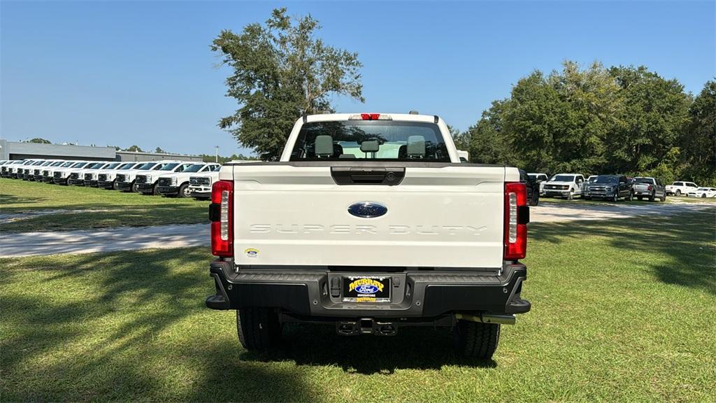 new 2024 Ford F-350 car, priced at $67,593