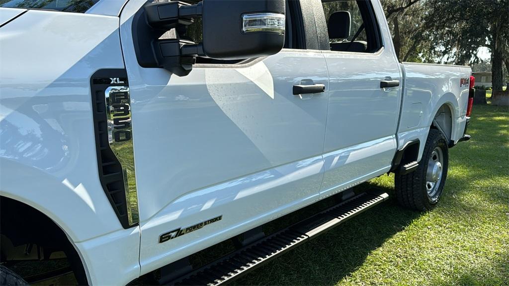 new 2024 Ford F-350 car, priced at $67,593