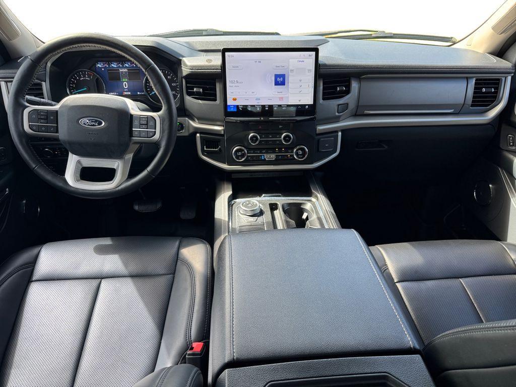 used 2022 Ford Expedition car, priced at $41,787