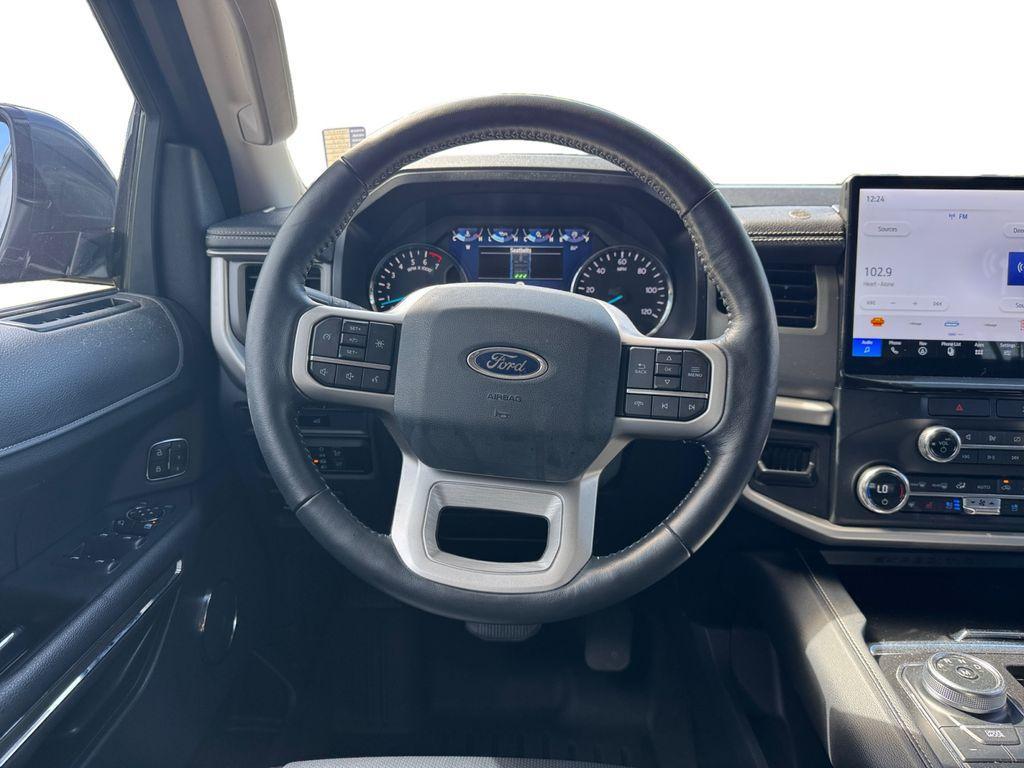 used 2022 Ford Expedition car, priced at $41,787