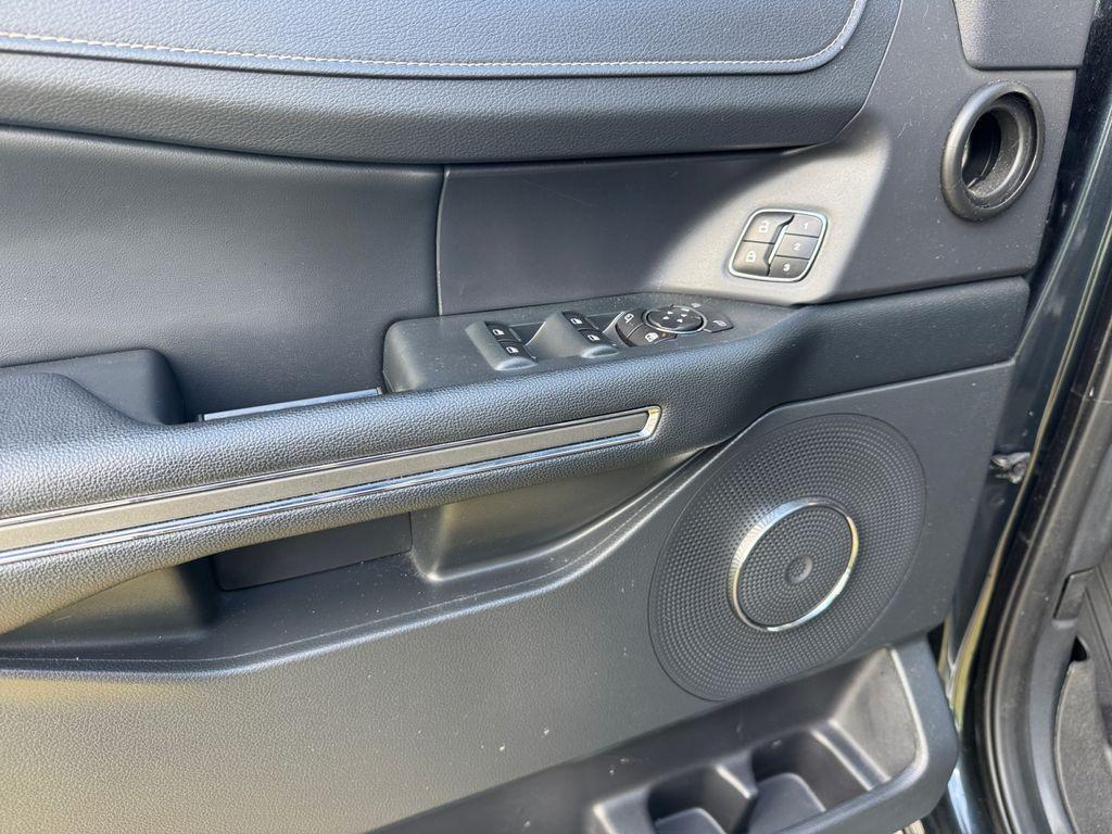 used 2022 Ford Expedition car, priced at $41,787