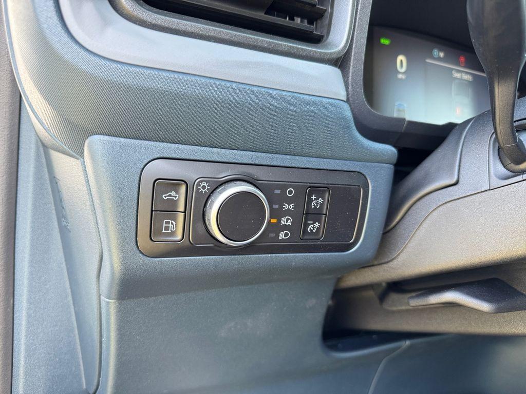 new 2025 Ford Maverick car, priced at $30,054