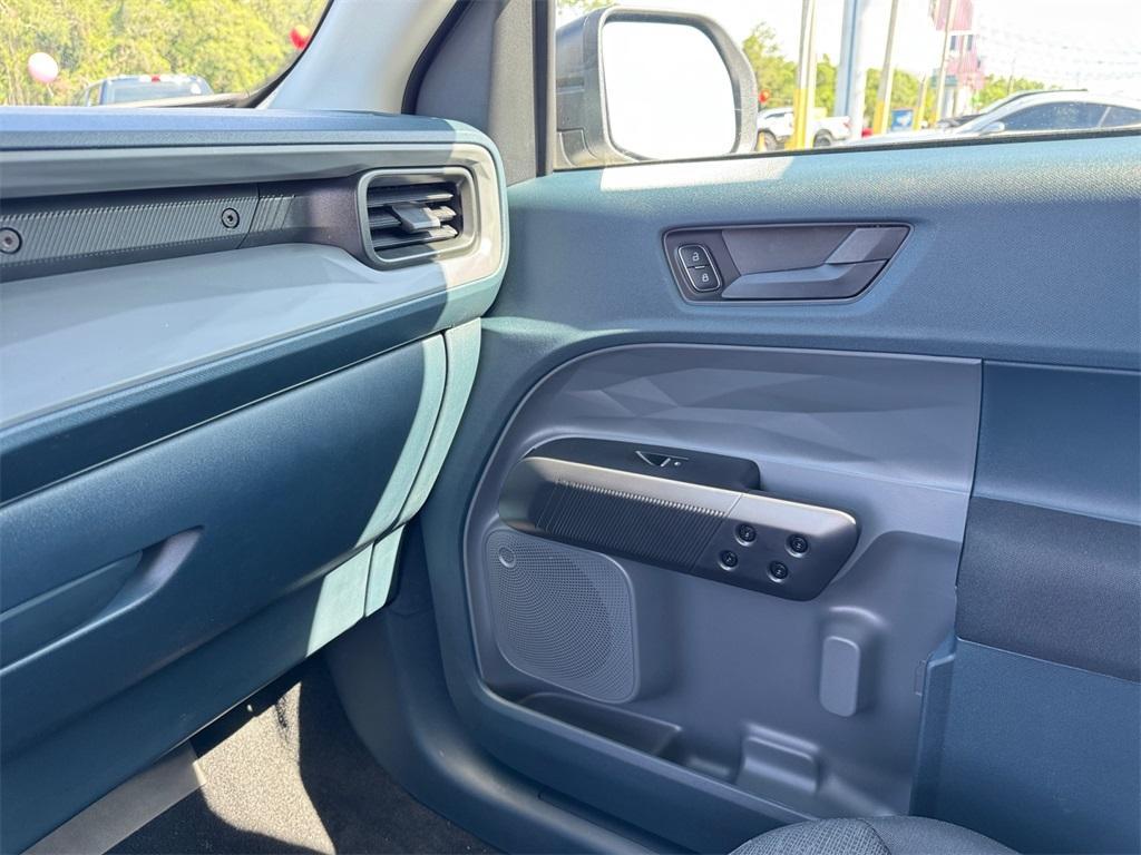 new 2025 Ford Maverick car, priced at $28,722
