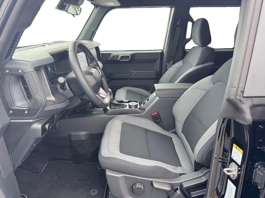 new 2025 Ford Bronco car, priced at $47,598