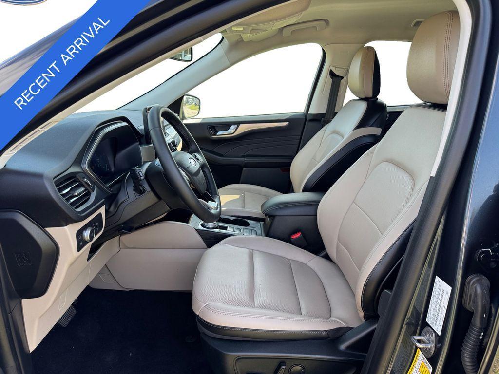 used 2022 Ford Escape car, priced at $28,625