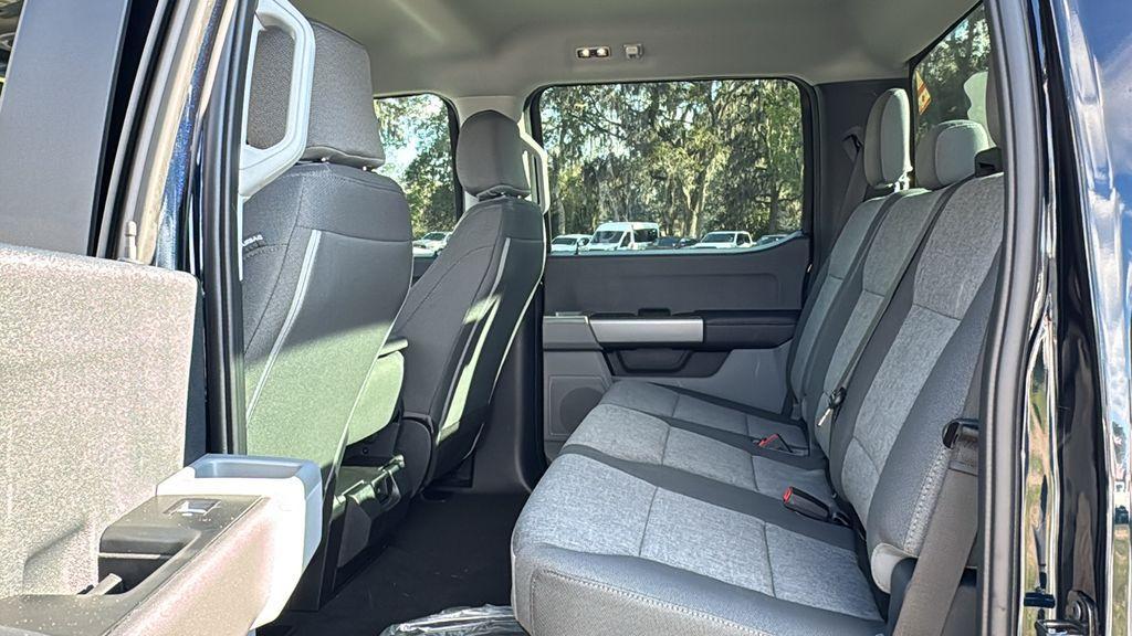 new 2025 Ford F-250 car, priced at $67,962