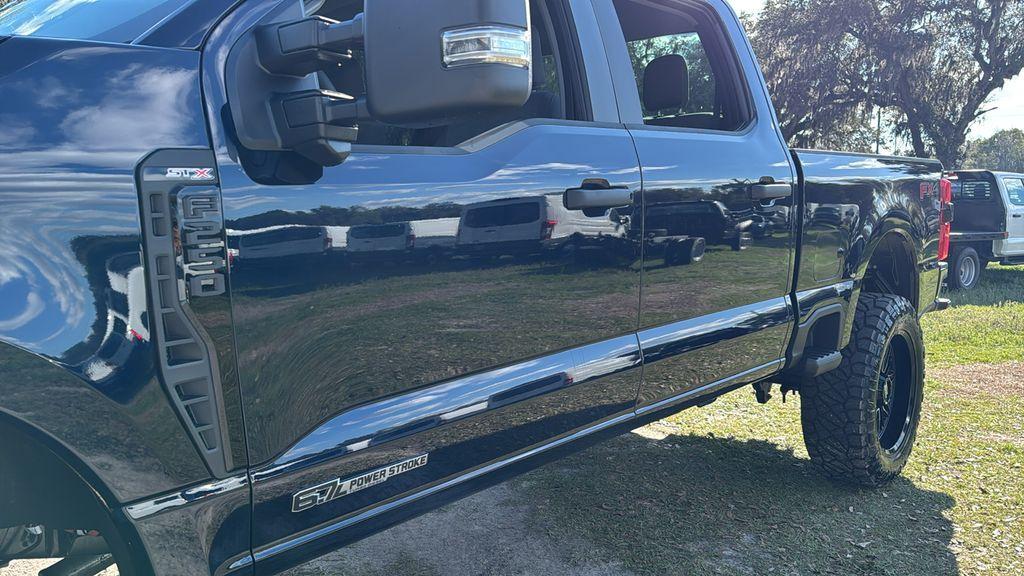 new 2025 Ford F-250 car, priced at $67,962