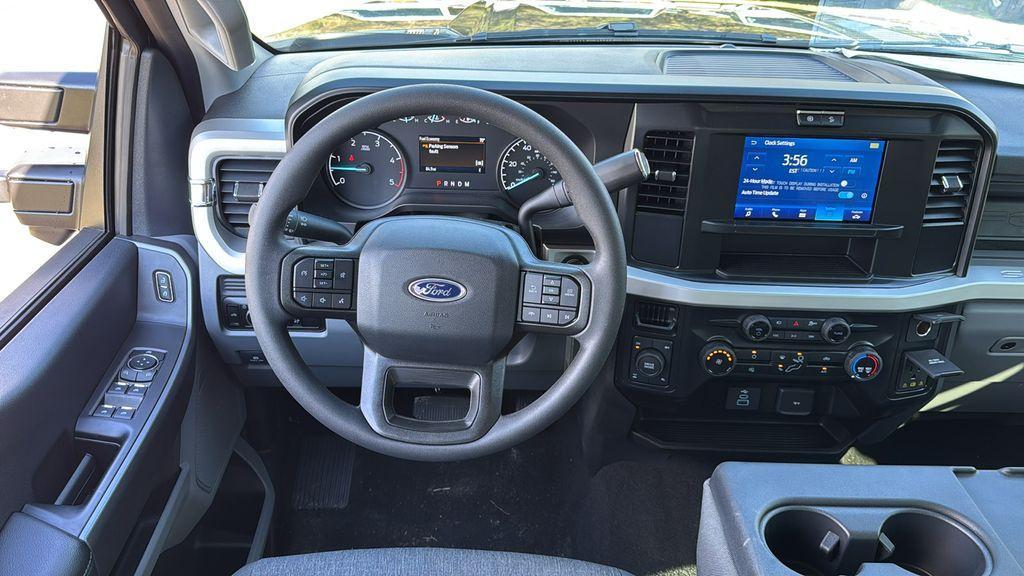 new 2025 Ford F-250 car, priced at $67,962