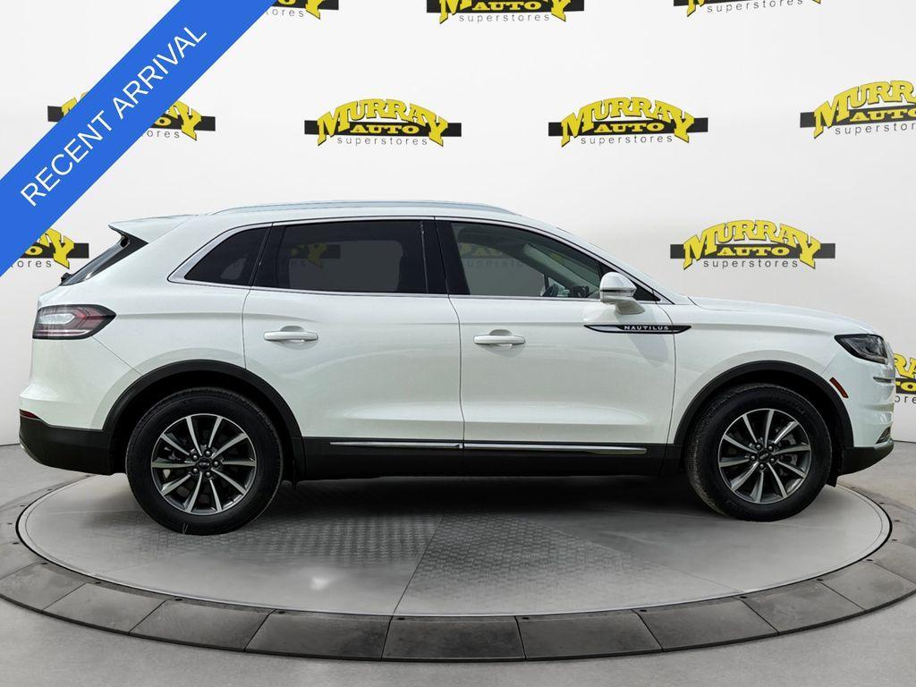 used 2022 Lincoln Nautilus car, priced at $29,877
