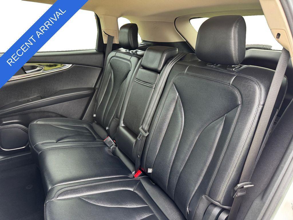used 2022 Lincoln Nautilus car, priced at $29,877