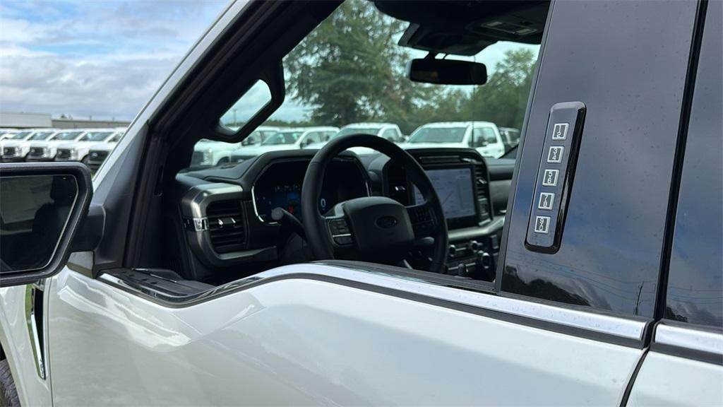 new 2024 Ford F-150 car, priced at $69,273