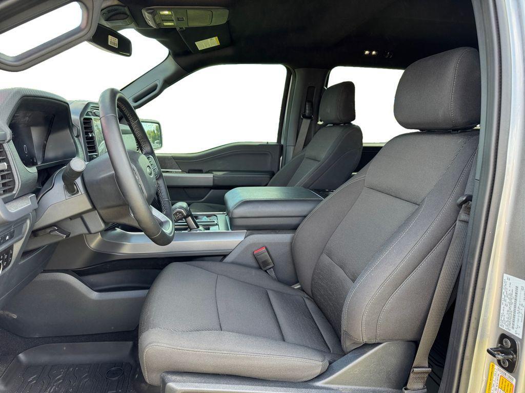 new 2025 Ford F-150 car, priced at $61,090