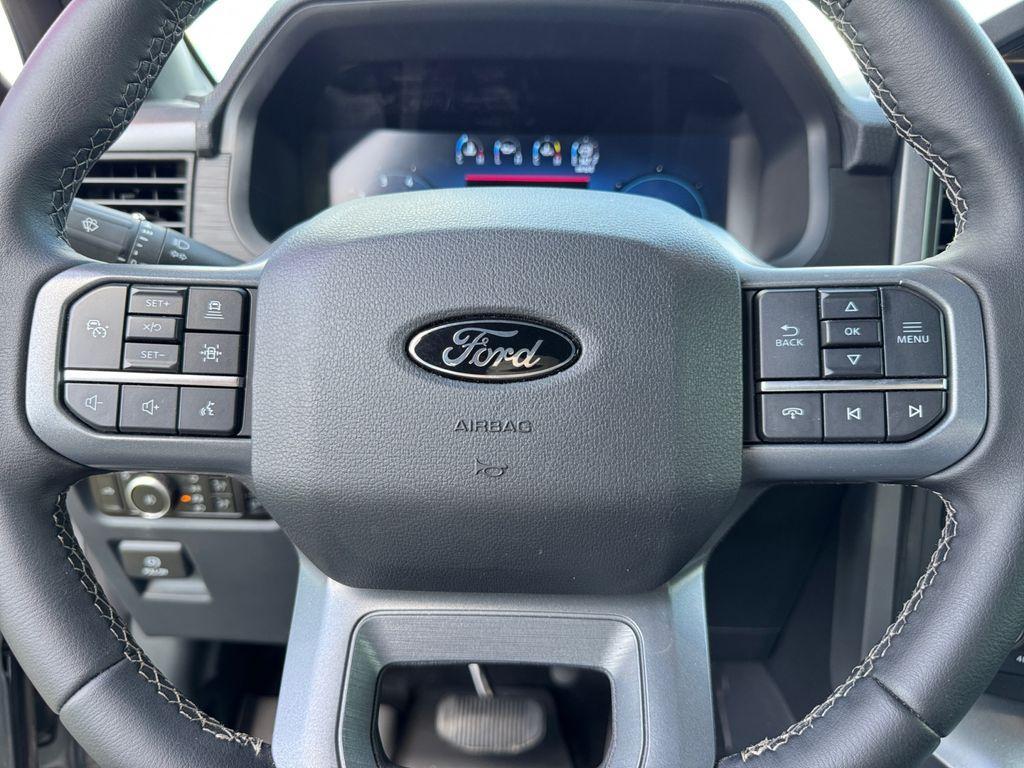 new 2025 Ford F-150 car, priced at $61,090