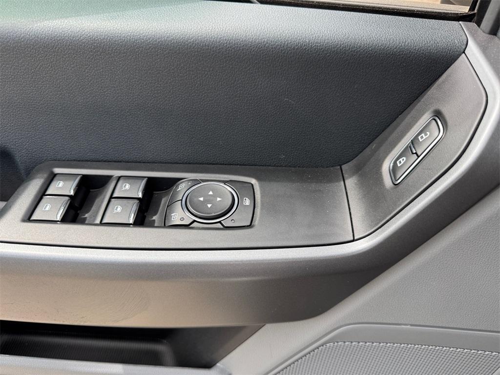 new 2025 Ford F-250 car, priced at $71,197