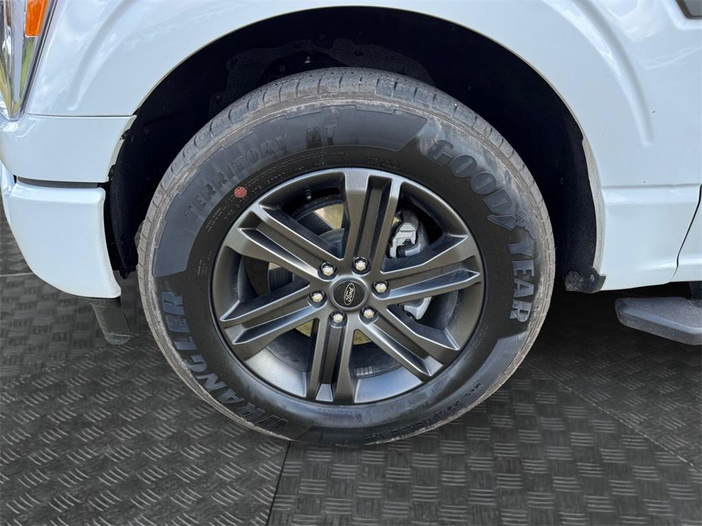used 2022 Ford F-150 car, priced at $39,424