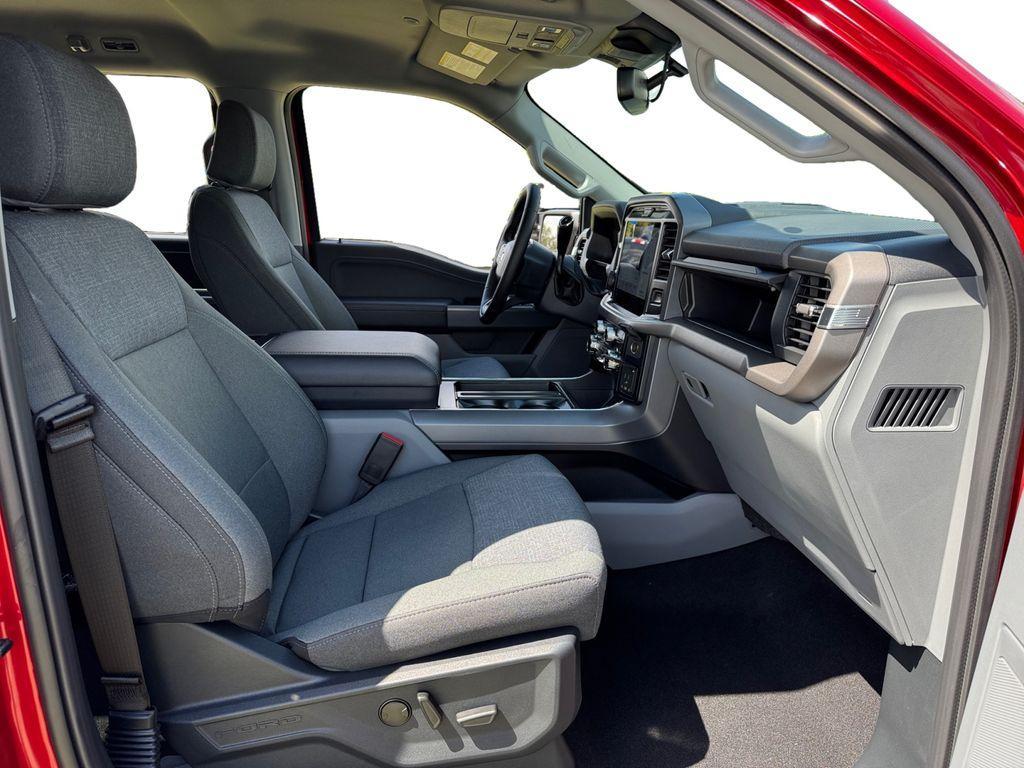 new 2025 Ford F-150 car, priced at $59,403