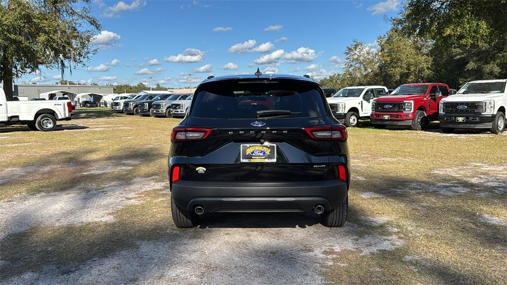 new 2025 Ford Escape car, priced at $34,197