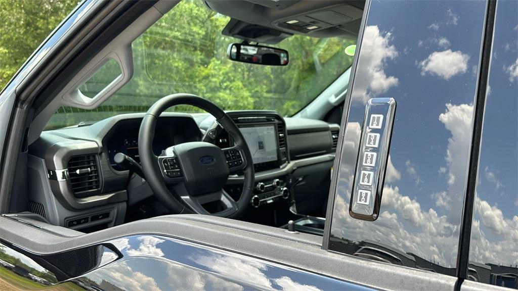 new 2024 Ford F-150 car, priced at $60,782