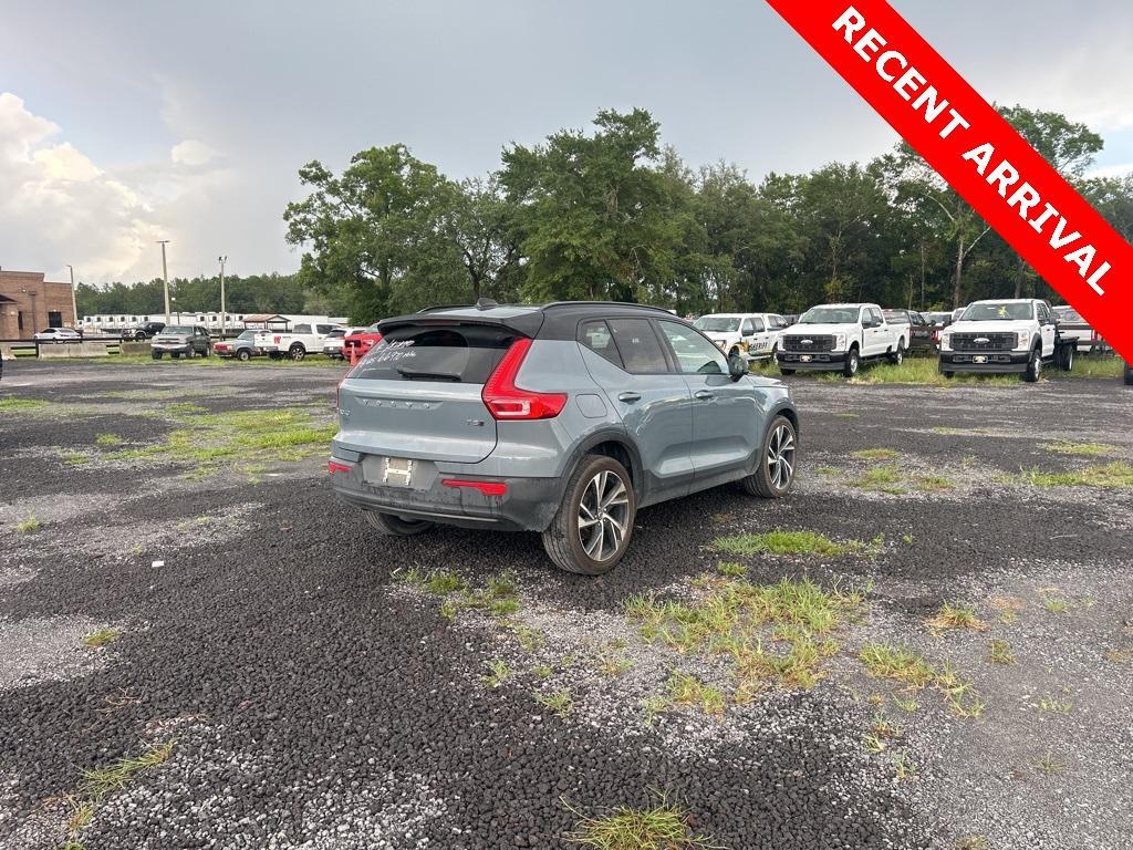 used 2021 Volvo XC40 car, priced at $24,987