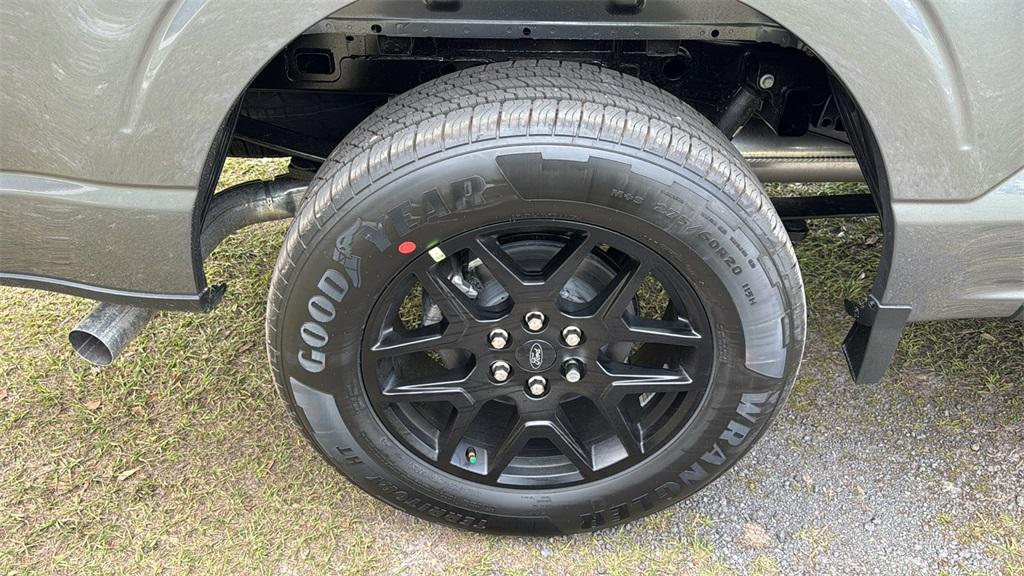 new 2025 Ford F-150 car, priced at $55,040