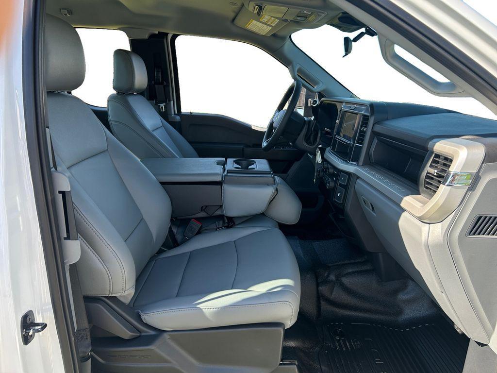 new 2025 Ford F-250 car, priced at $67,185