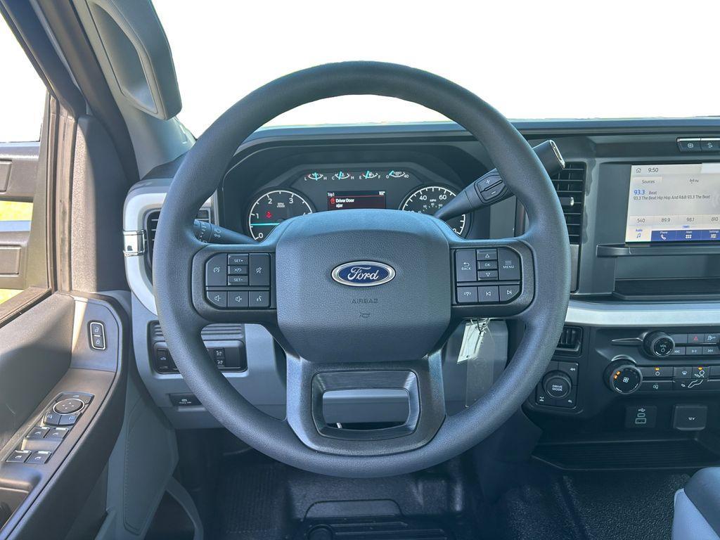 new 2025 Ford F-250 car, priced at $67,185