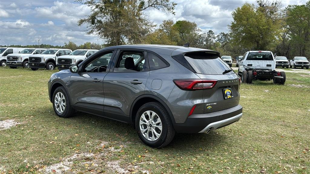new 2025 Ford Escape car, priced at $32,135
