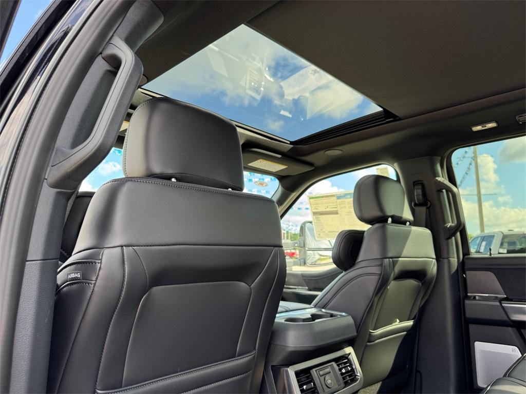 new 2025 Ford F-250 car, priced at $100,220