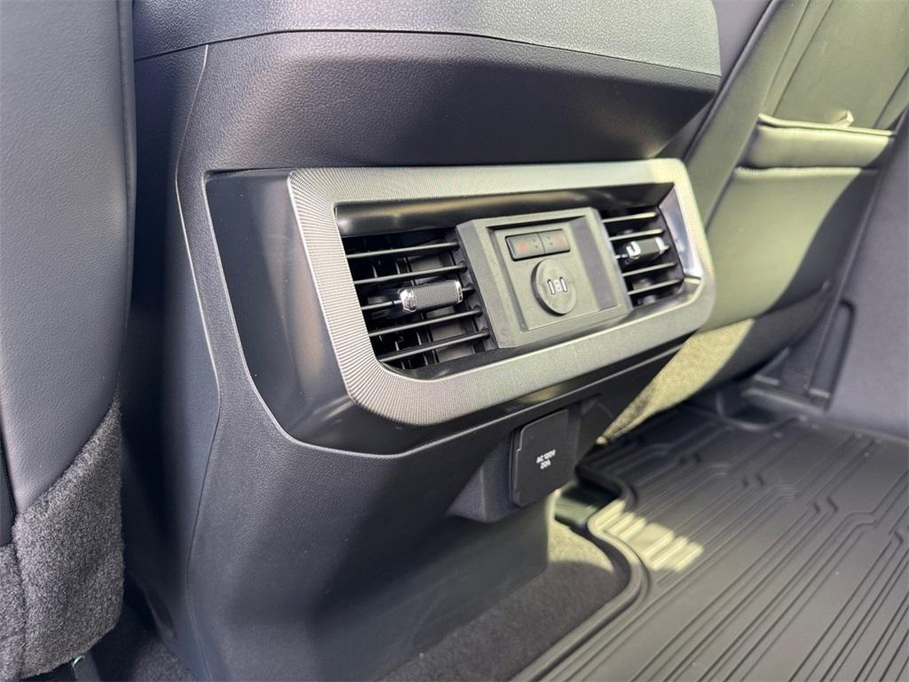 new 2025 Ford F-250 car, priced at $100,220