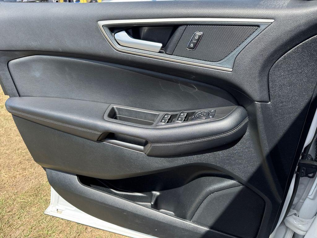used 2024 Ford Edge car, priced at $24,542