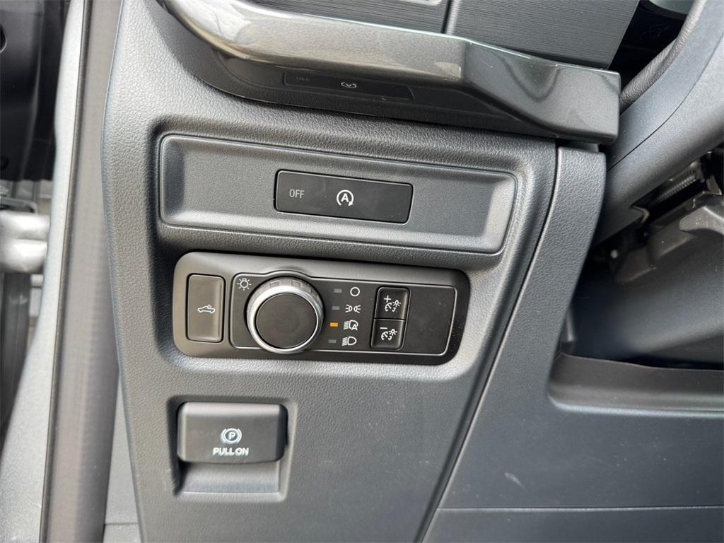 new 2025 Ford F-150 car, priced at $50,410