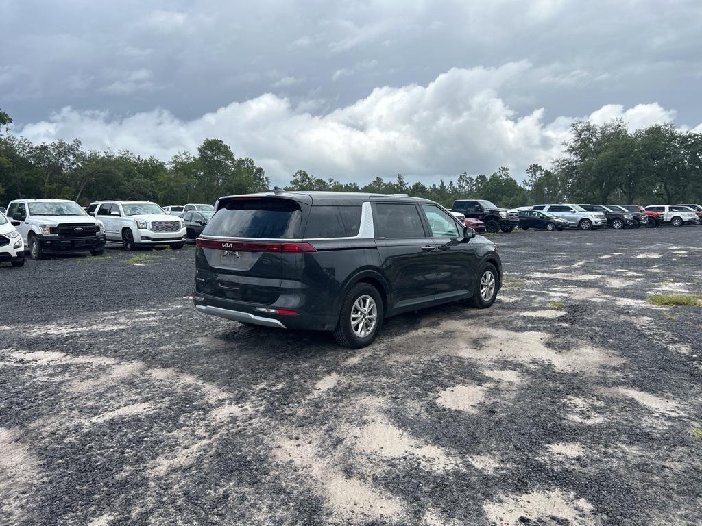 used 2024 Kia Carnival car, priced at $33,735