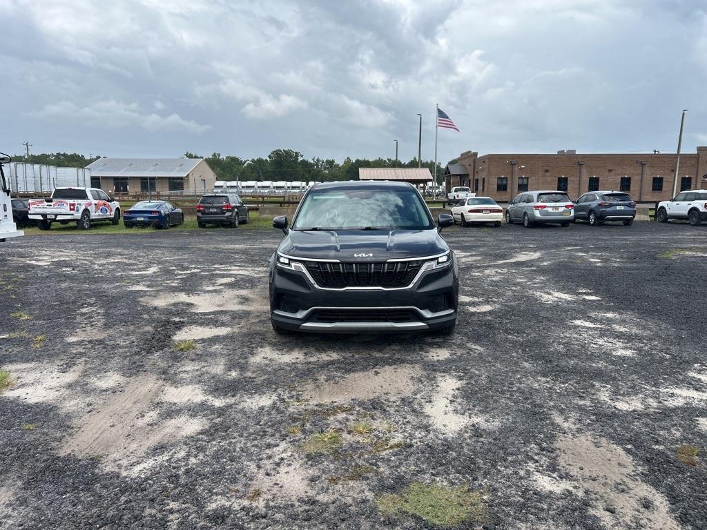 used 2024 Kia Carnival car, priced at $33,735