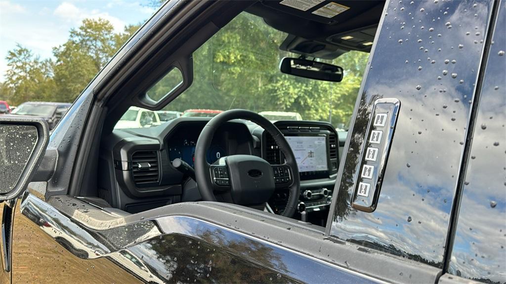 new 2024 Ford F-150 car, priced at $57,725