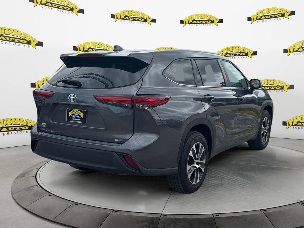 used 2023 Toyota Highlander car, priced at $32,753