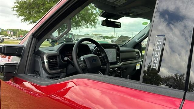 new 2024 Ford F-150 car, priced at $60,638