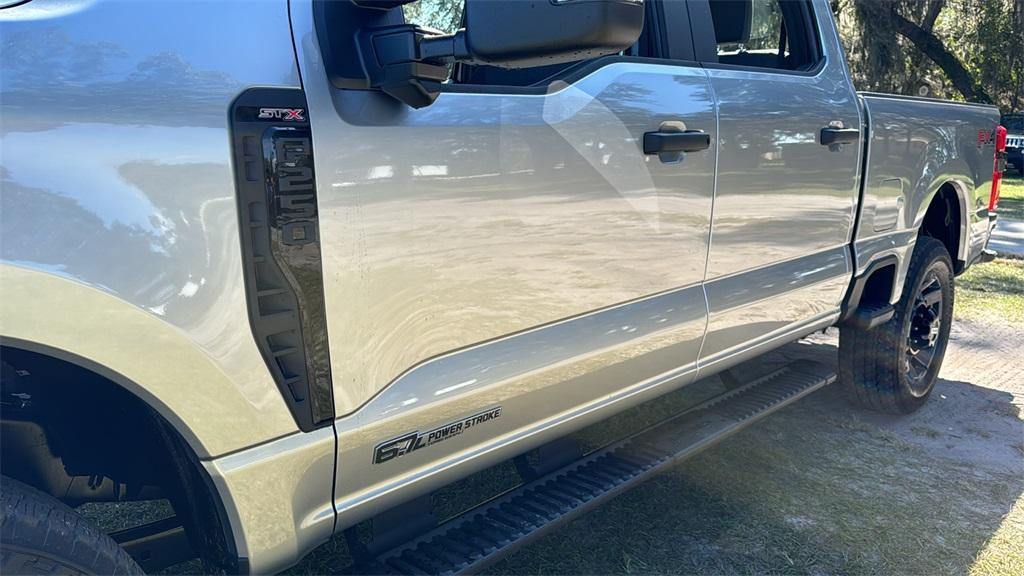 new 2024 Ford F-250 car, priced at $70,676