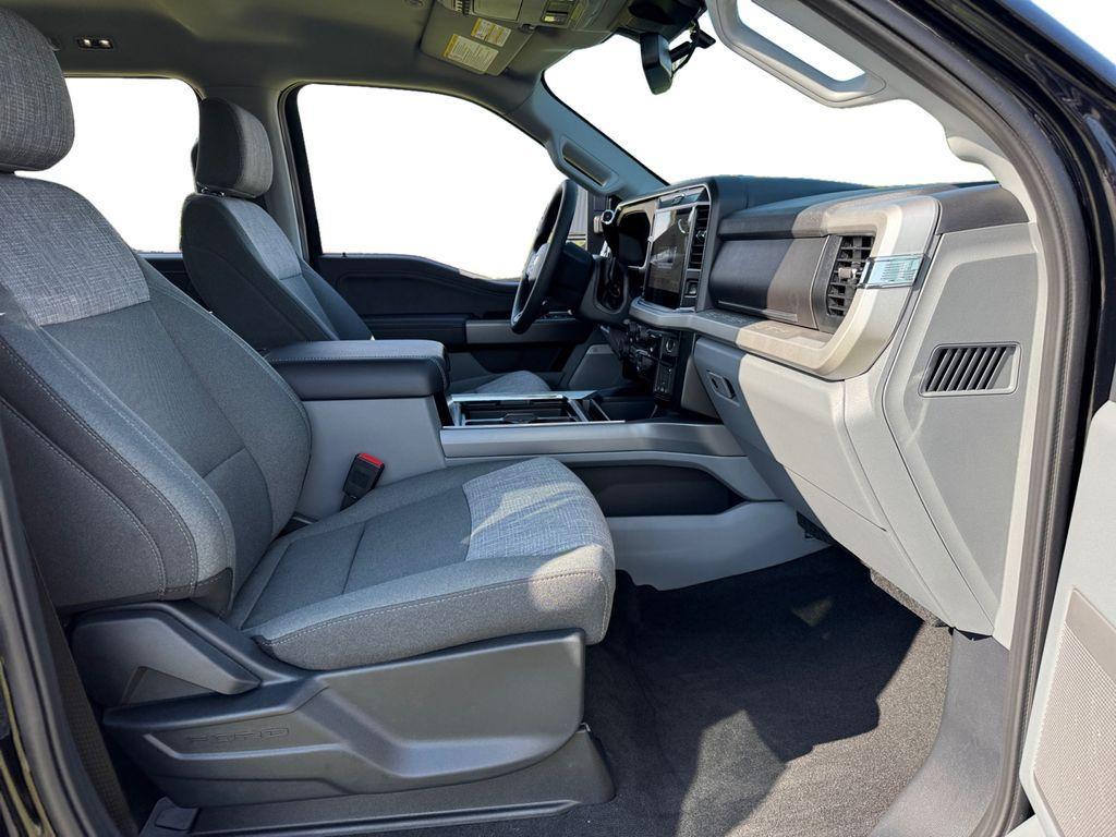 new 2025 Ford F-250 car, priced at $74,685