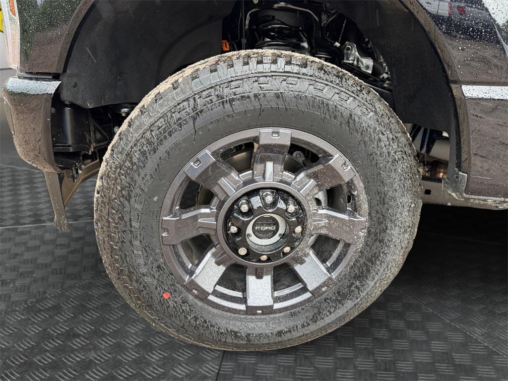 new 2025 Ford F-250 car, priced at $61,154