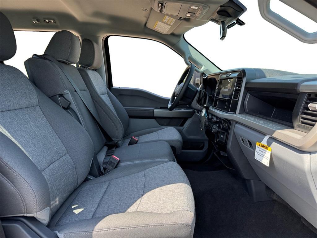 new 2025 Ford F-250 car, priced at $63,395