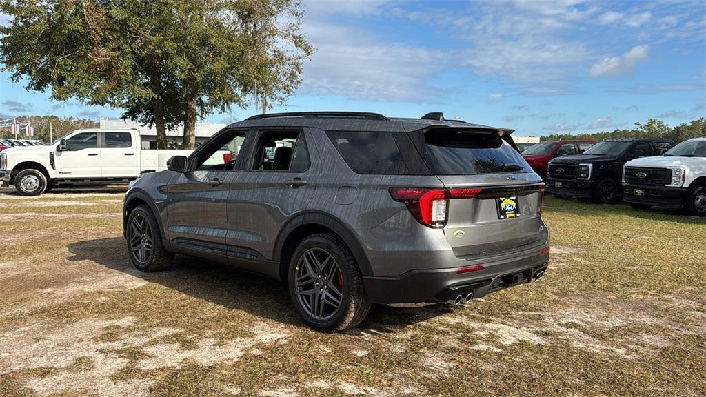 new 2025 Ford Explorer car, priced at $54,257