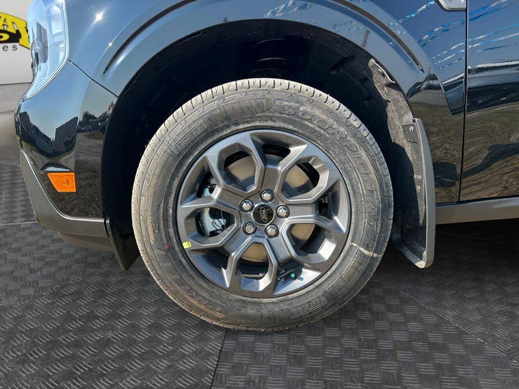 new 2025 Ford Maverick car, priced at $35,542