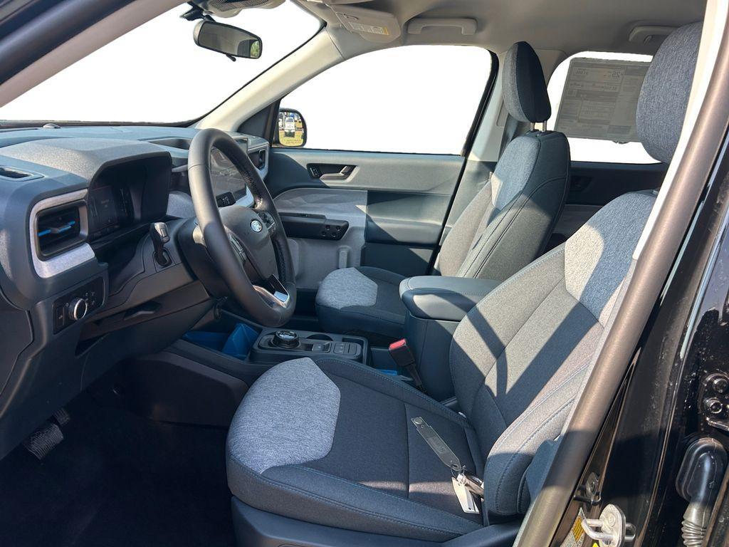 new 2025 Ford Maverick car, priced at $35,542
