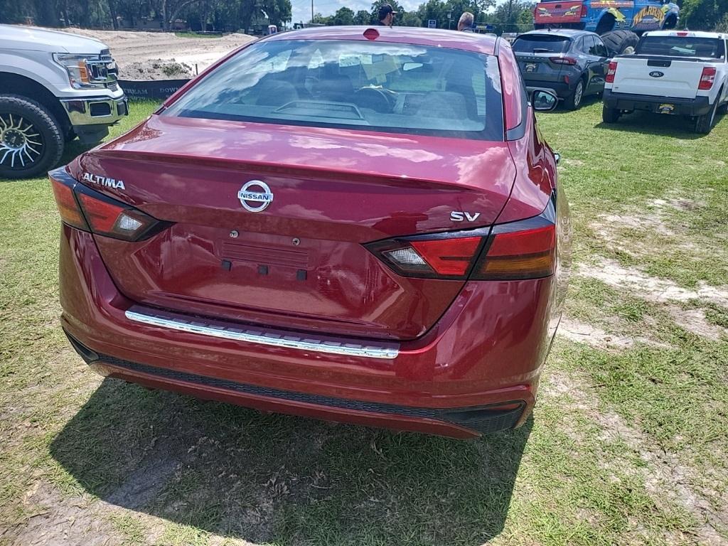 used 2022 Nissan Altima car, priced at $19,462