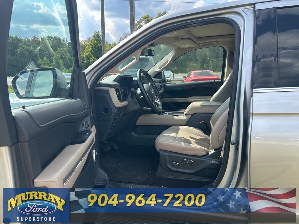 used 2023 Ford Expedition car, priced at $43,987