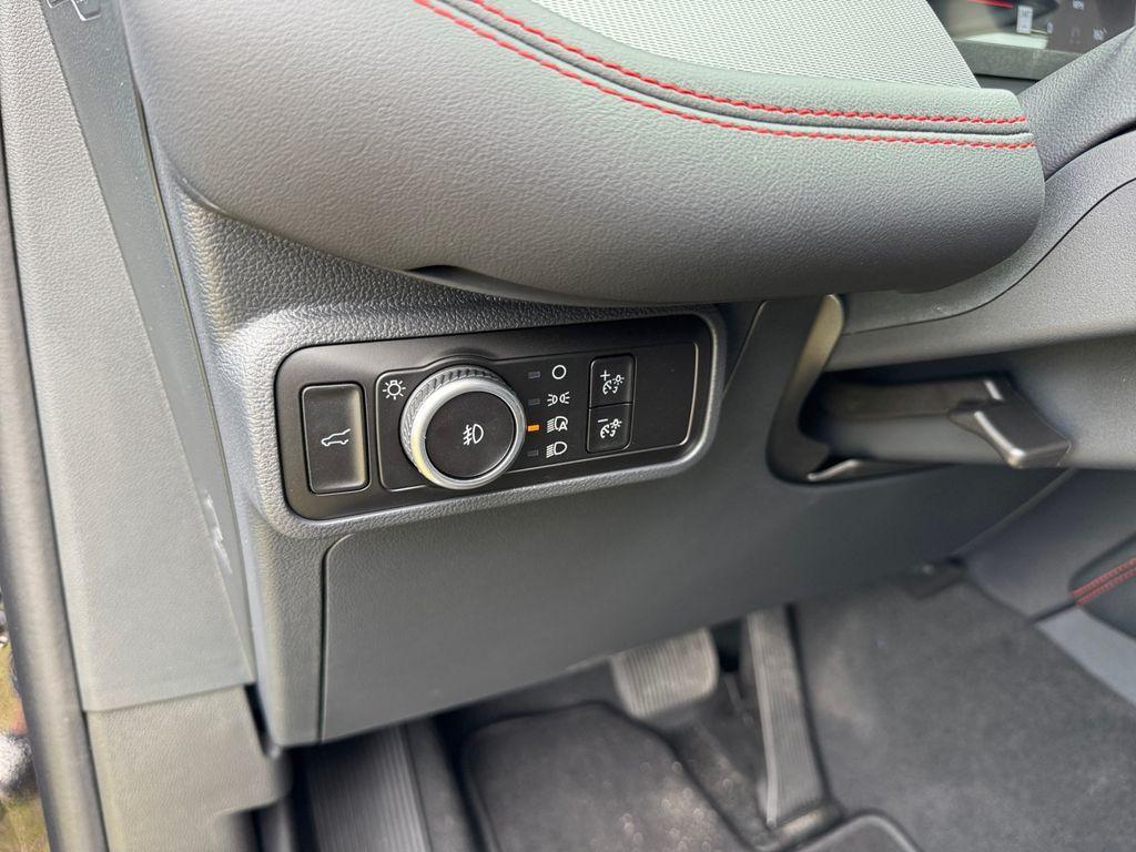 new 2025 Ford Explorer car, priced at $53,236